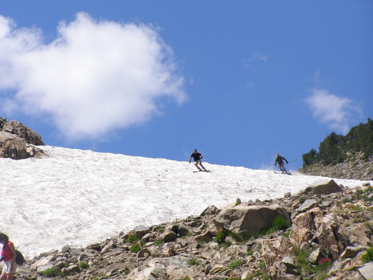 Va och kastade en snöboll för några helger sen.