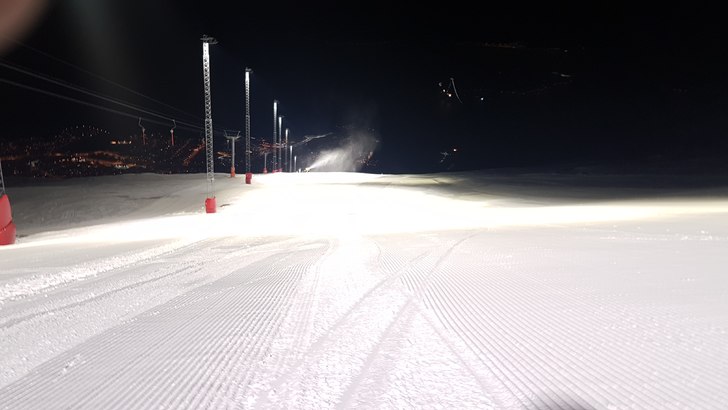 3 bakken åpner igjen idag
3 bakken åpner igjen i.