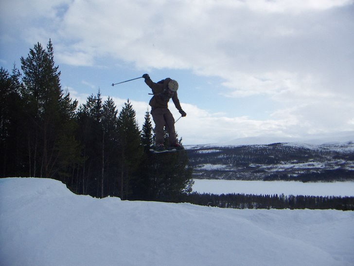 Foto: Joel. Åkare: Simon.