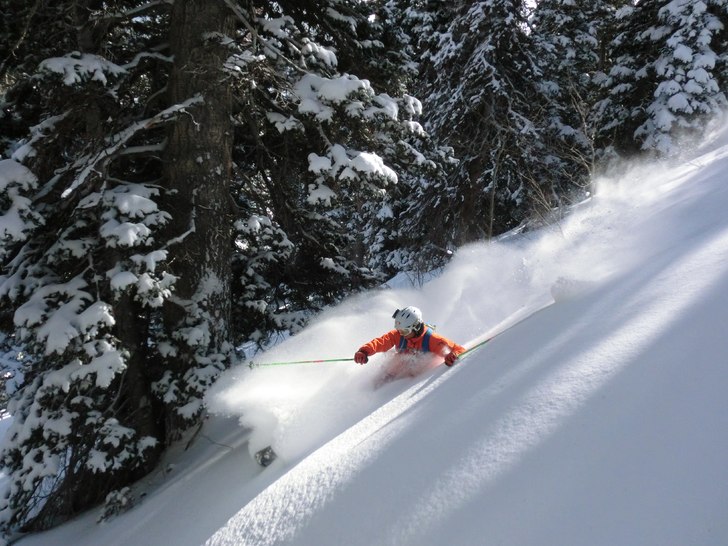 Grymt berg, grym snö!..... Foto: Henrik Liljeqvist. Åkare: Robert Hortlund.