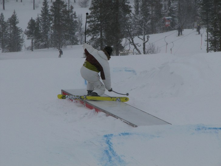 bilden talar för sig själv :) 
härlig dag i ta. Foto: Johan. Åkare: Simon Sandström.