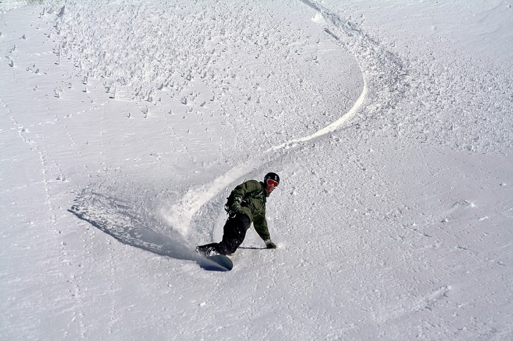 Efter puder....lite blöt snö. Bild tagen på eft. Foto: Mattias Rhomé. Åkare: Robin Berntsson.
