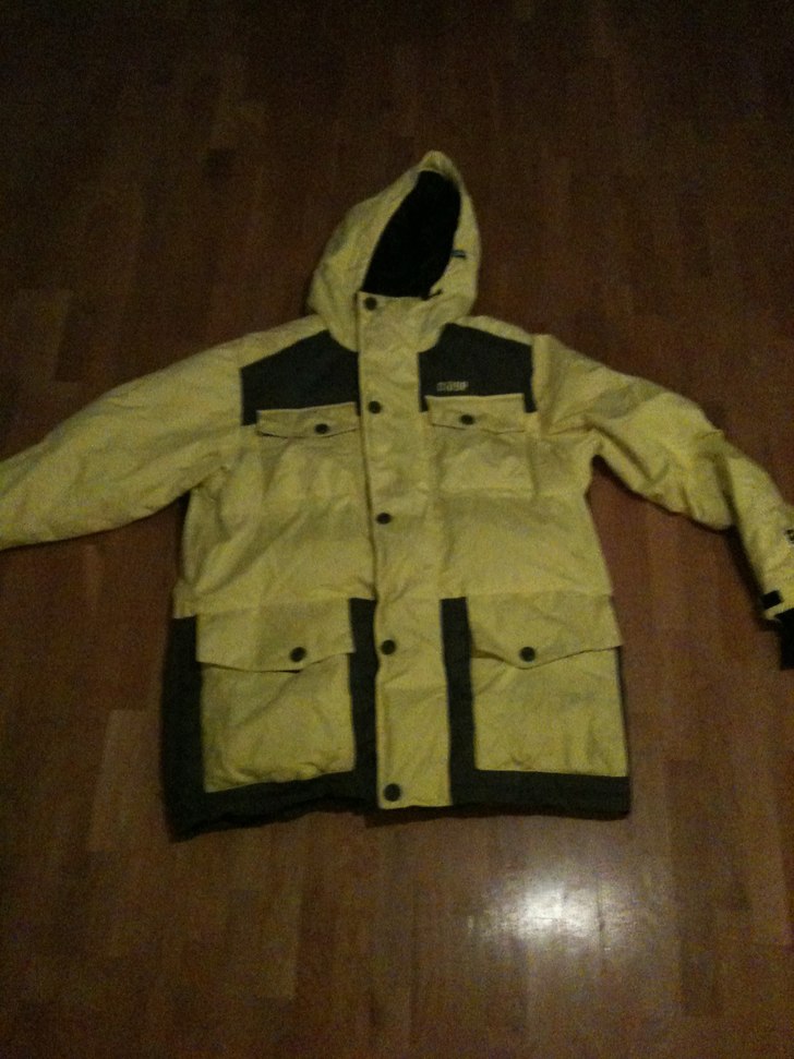 jacka till salu. Foto: simon bergvall.