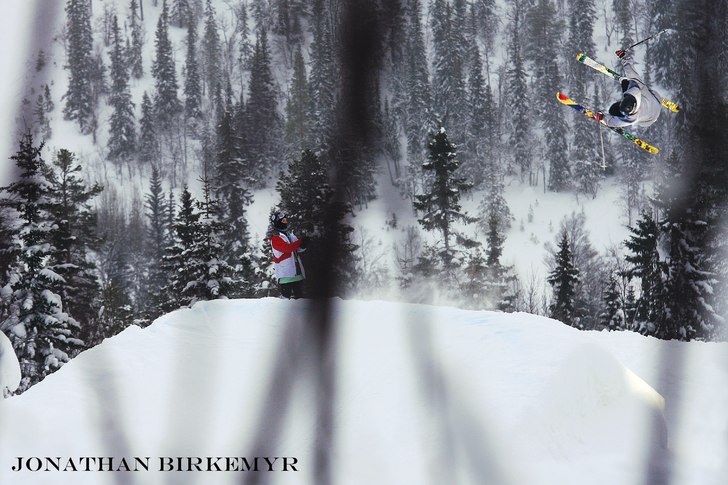 Massa bilder på www.birkemyr.blogg.se. Foto: Jonathan Birkemyr. Åkare: Gustav Gradin.