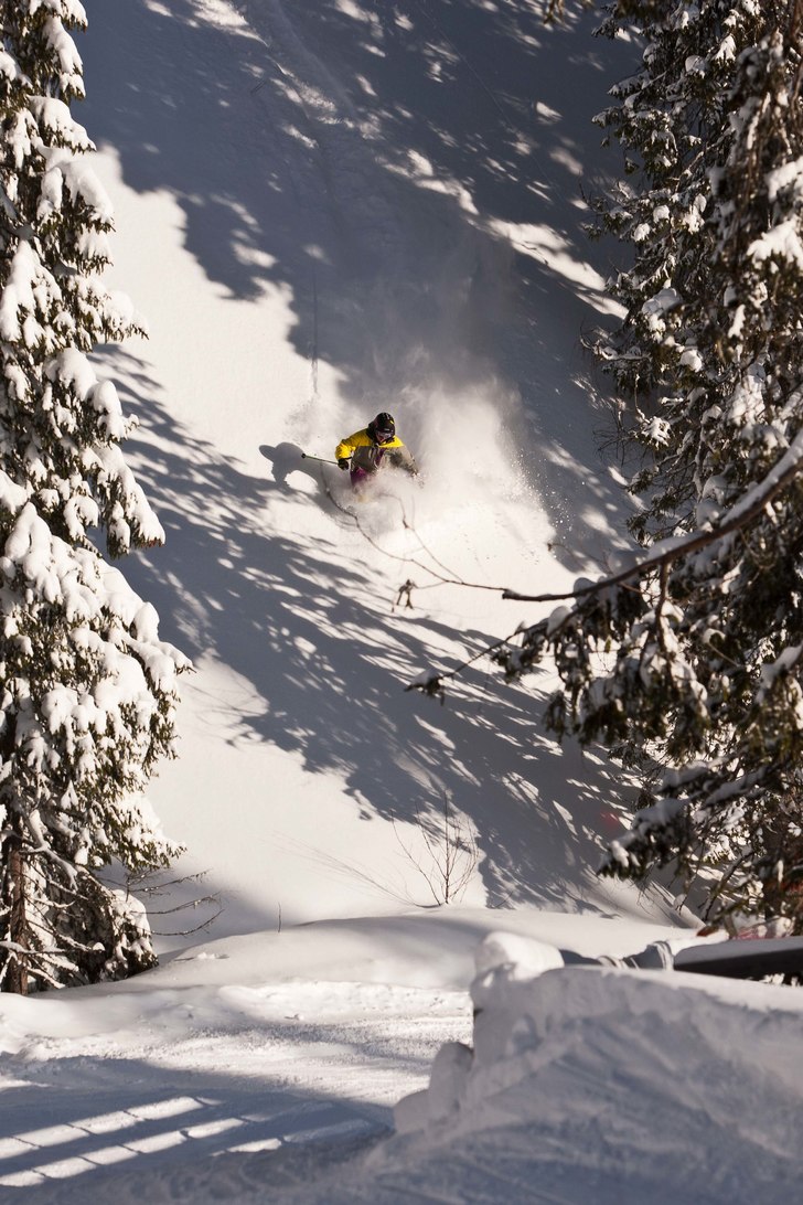 Ett förmodligen ganska ovanligt spot i Åre som j. Foto: Niclas Magnusson. Åkare: Pontus Lindahl Rosén.