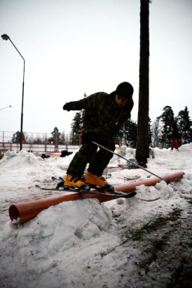 jag ->. Foto: Vincent Lejtzen. Åkare: Jacob Köhler.