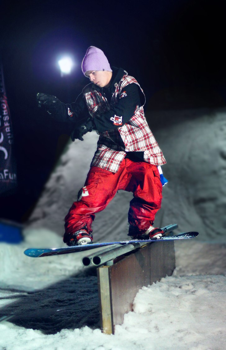 Sandviken Railjam 2010. Foto: Anna Kristinsdóttir. Åkare: Max Månsson.