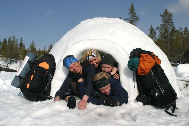 igloon rymde alla ;). Foto: Fredrik Broman. Åkare: frilufts.