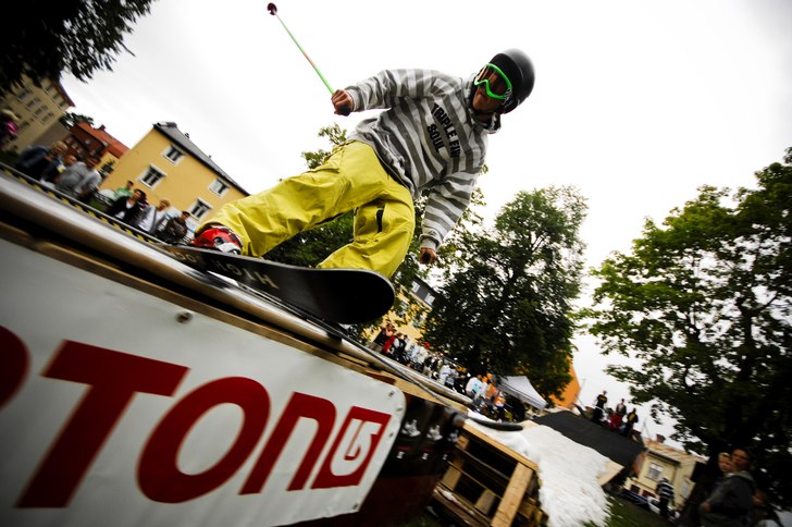 Moyo Back to Schoolbash! grymt event grym åkning!. Foto: Anders Bergström. Åkare: Jesper westman.
