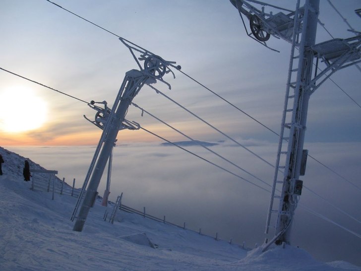 Ett inversionskikt har bildats p.g.a skillnader i . Foto: Joakim Engdahl.