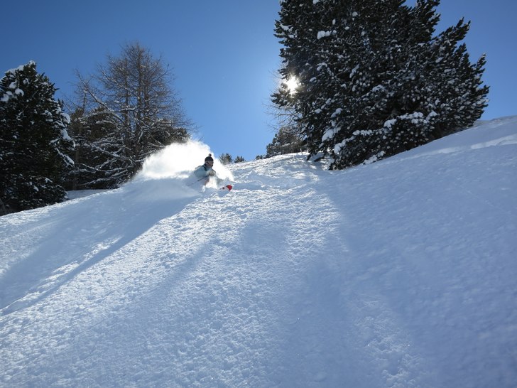 Powpow!!. Foto: Phil Glutz. Åkare: Christian Fickler.