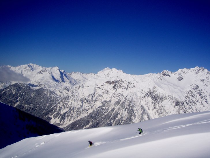 En flack men härlig 8.. Foto: Calle Cabban. Åkare: Viktor Roos & Filip.