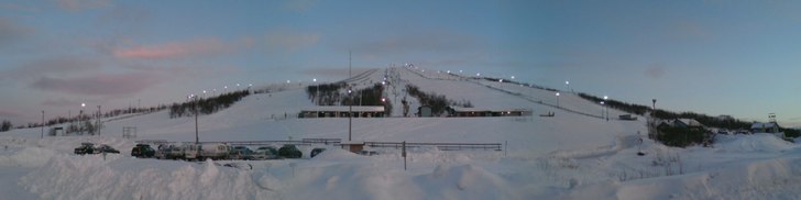 En backe som fostrat många bra skid och brädåka. Foto: Acke. Åkare: Kiruna locals.