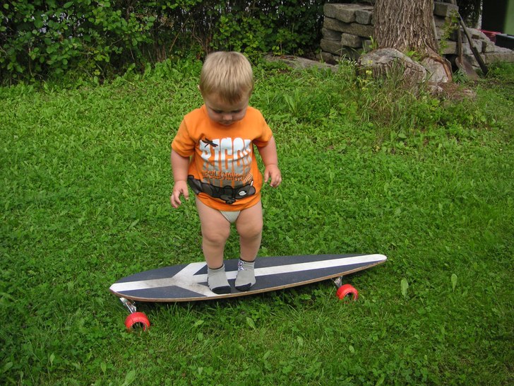 det ska börjas i tid=). Foto: mormor annbritt. Åkare: tim bjurman.