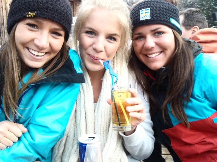 Foto: E. Åkare: Malin, Malin & Emma.