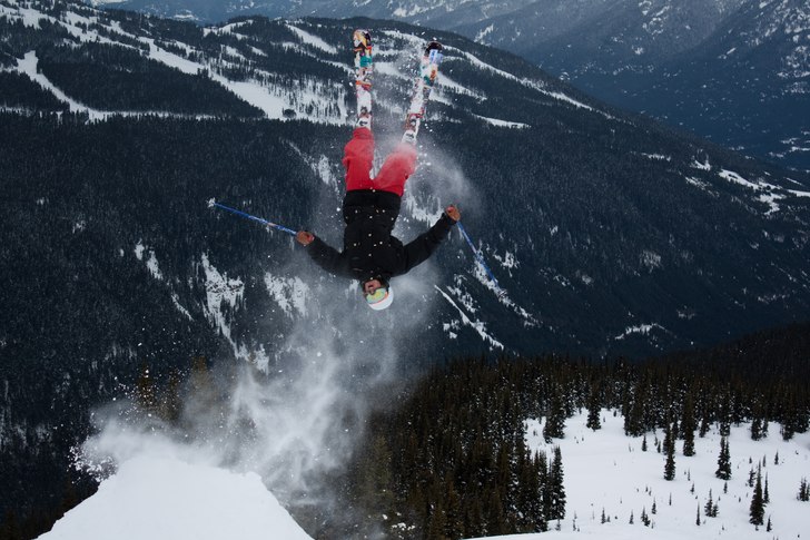 Backflip. Foto: Simon Jansson. Åkare: Robin Sandberg.