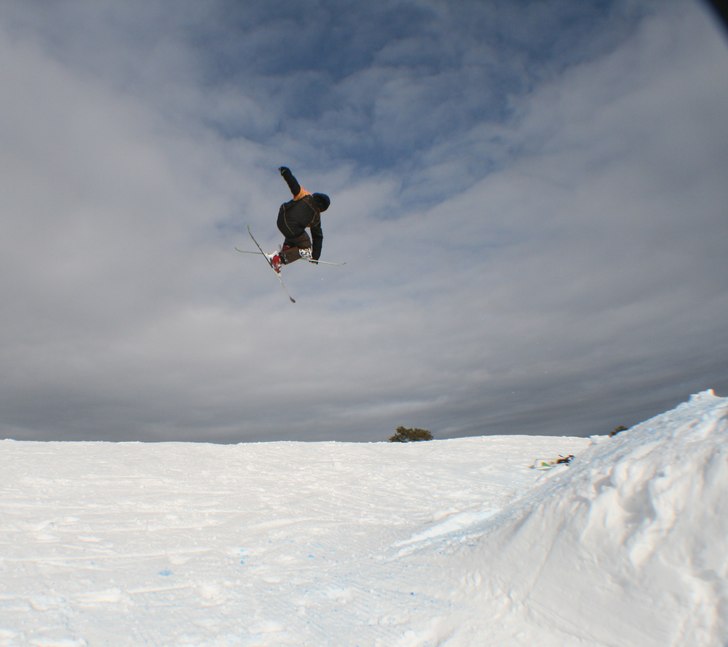 Nån dude som snurrar i Super park under Tandådal. Foto: Hampus Schullström.