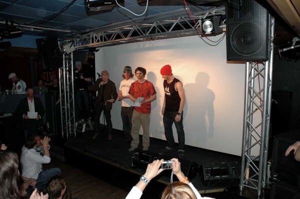 Foto: Ola Melin. Åkare: Topp tre i snowboardklassen. Chris Southwell, Björn Lindgren och David Magnusson..