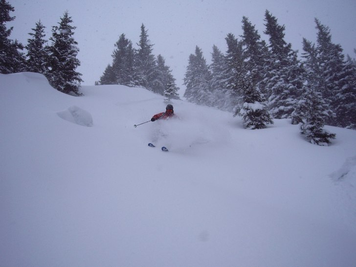 Tigern njuter av the Pow!. Foto: Robert Hortlund. Åkare: Anders "Tigern" Schelander.