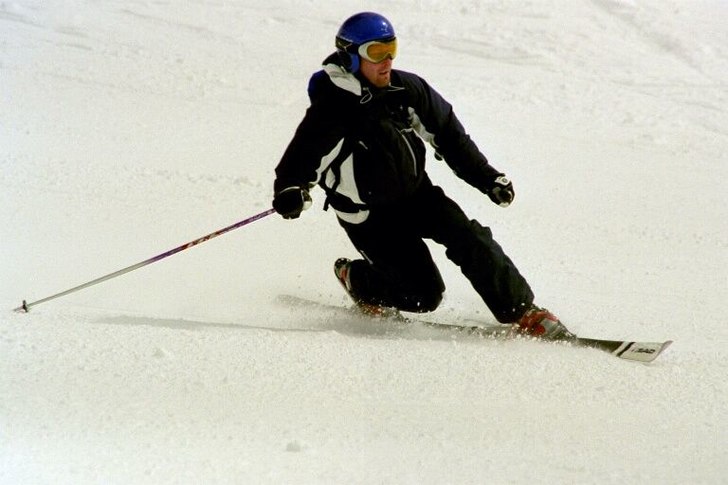 Sköna svängar på Pissaillas.. Foto: Pär Fritiofsson. Åkare: Peter Fritiofsson.