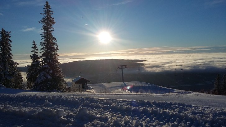 Finvær på fjellet!
Strålende sol og blå himmel.