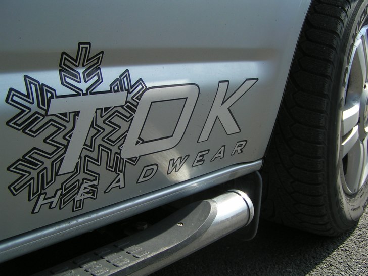 TOK Headwear on the road.. Foto: Emma Arnesson. Åkare: TOK Headwear.