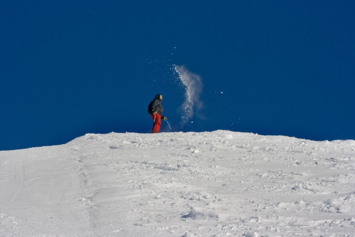 Lokalt snöfall.... Foto: Lasse Byrdal. Åkare: Jan Hanstad.