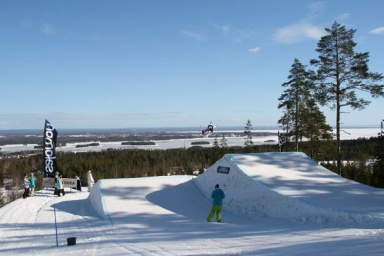 bilder från jib academy finalen i gesunda.... Åkare: jag.