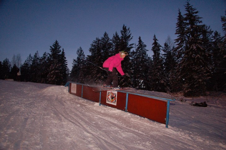 Foto: Max Romlin. Åkare: Oskar Strömberg.
