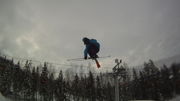 fakie 720 mute grab. Åkare: Eric Wahlström.