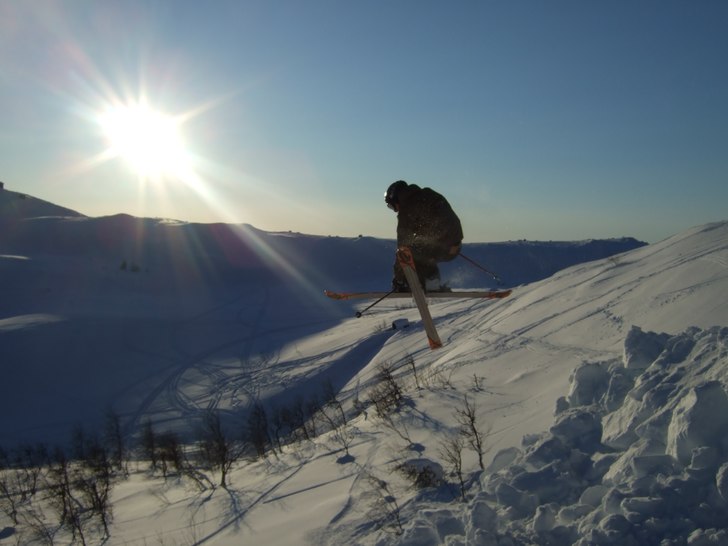 Foto: Magnus Gustafsson. Åkare: simon magnusson.