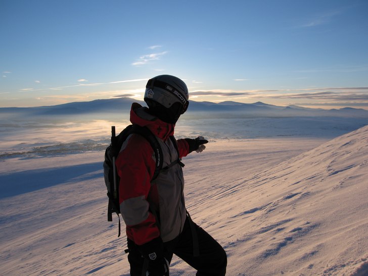 Topptur i Jämtland. Foto: Magnus Nordenborg. Åkare: Andreas Iggman.