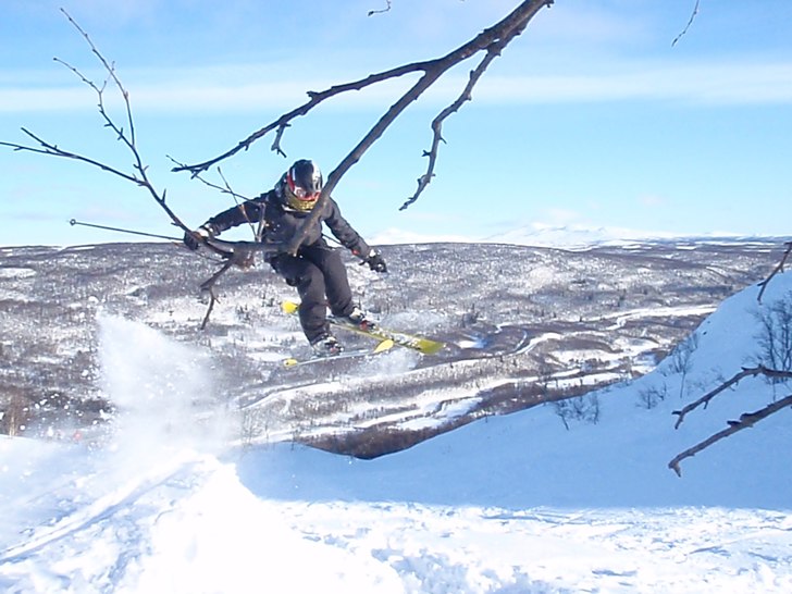 Amatör 3:or in the bc of ramundberget!. Foto: Kvisten.. ?. Åkare: Linus Linox Petersson.