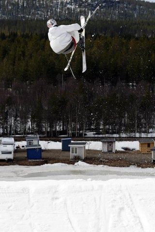 Vi Kåbdalis bor drog ett litet avslutnings sessio. Foto: J.Hayland. Åkare: M.Teilus.