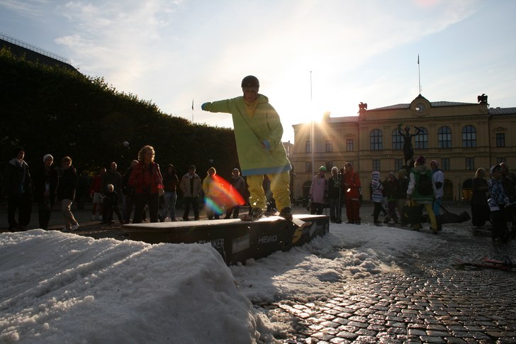 Hyllengren kan baka kringlor !. Foto: Hampus Schullström. Åkare: Jakob Hyllengren.