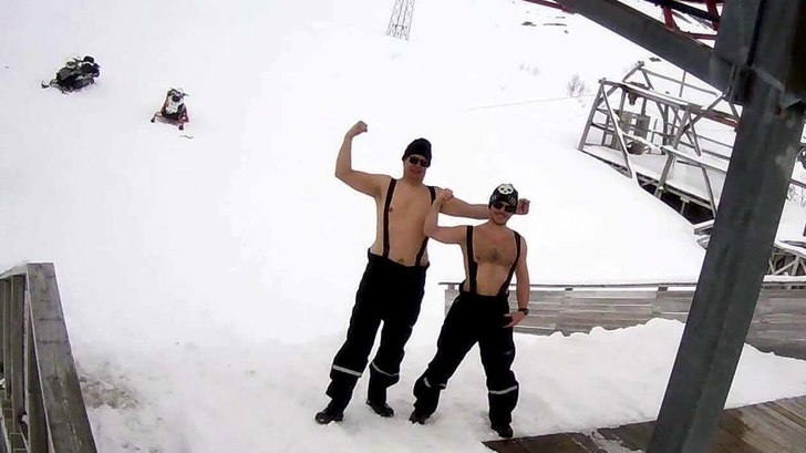 HURRA :D
Da er vi online på Fnugg
Dette blir bra.