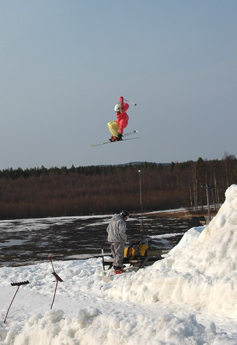 samma sköna session. Danne fångade mig när jag . Foto: Daniel Rönnbäck. Åkare: sante.