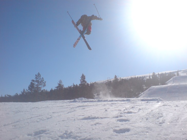 5:a Tailgrab. Foto: Alexander Hjälmeby. Åkare: Sebastian Hjälmeby.