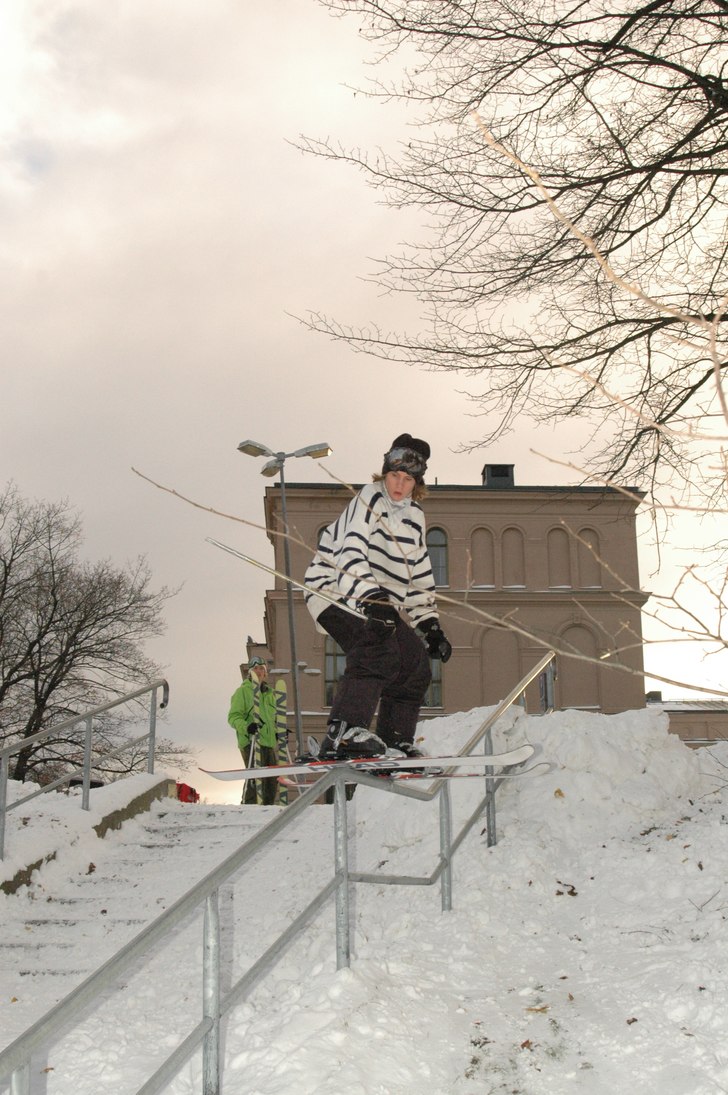 2 - KINK . Foto: hampus. Åkare: Didrik.T.