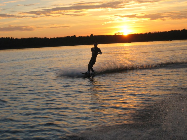 härligt ljus ;D. Foto: Johan. Åkare: Crille Altin.