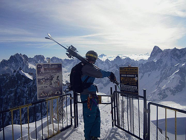 2/5-11 säsongens sista skiddag.. Foto: Carl Holmgren. Åkare: Simon Blide.