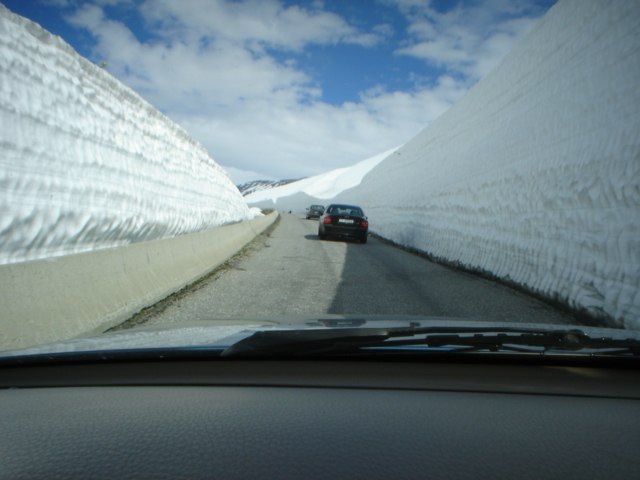 på väg till ski center. Foto: ossi johannesson. Åkare: stryn sommer ski.