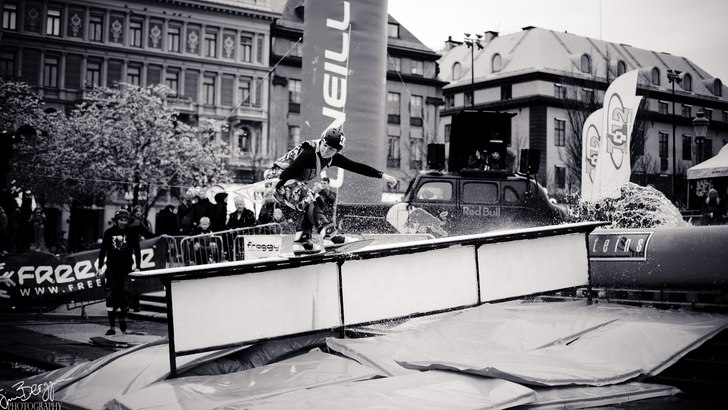 Foto: Simon Berggren. Åkare: ????.