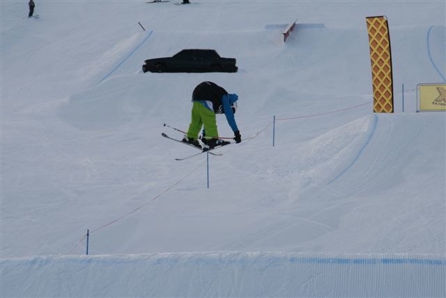 På Sälen Slopestyle. Foto: Thomas Jobs. Åkare: Jesper Trägårdh.
