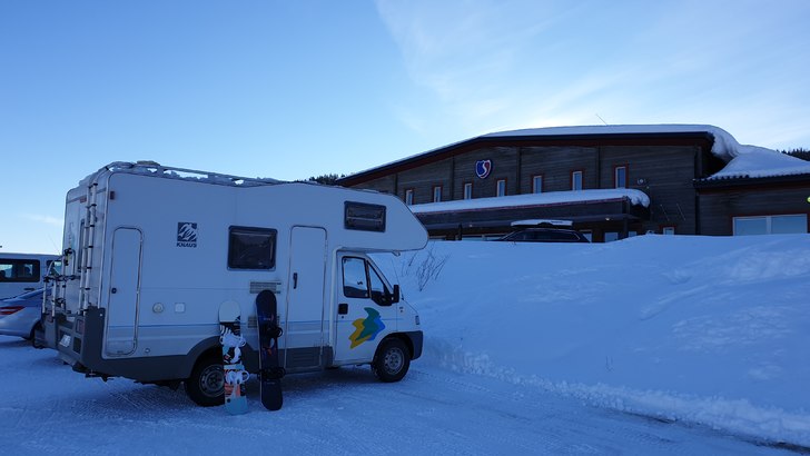Husbilen är så klart med.