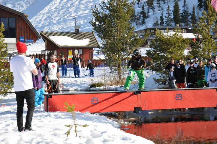 Railjam på Hundfjället. Foto: Ella Atterlid. Åkare: Hugo Atterlid.