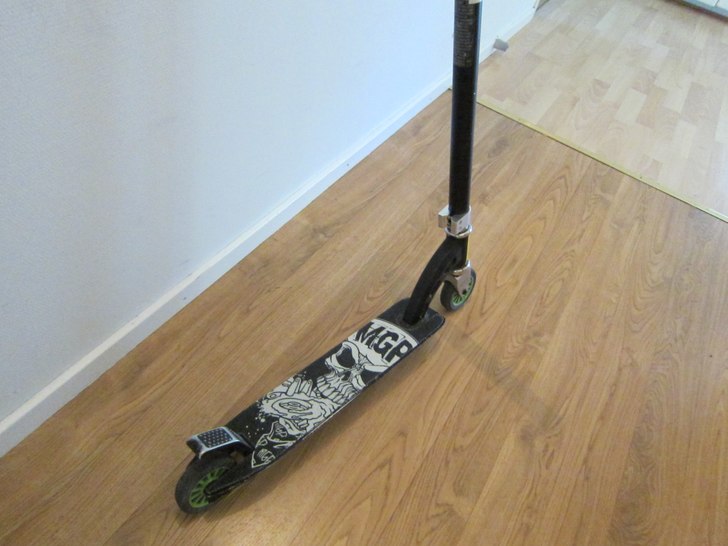 Ny griptejp! Madd Gear Pro shocktape!!!. Foto: me. Åkare: air.