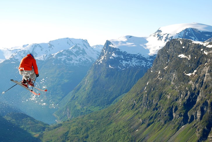 sommerski i norge. Foto: Jonas Hjelme. Åkare: Lars Haukom.