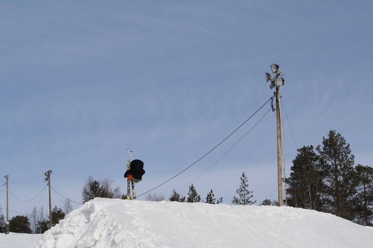 Frontflip. Åkare: Dennis kangasmaa.