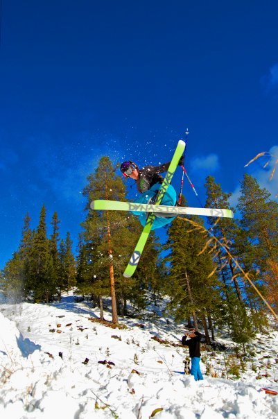 Första skiddagen på säsongen:D. Foto: Georg Montelius. Åkare: Andreas Aronsson.